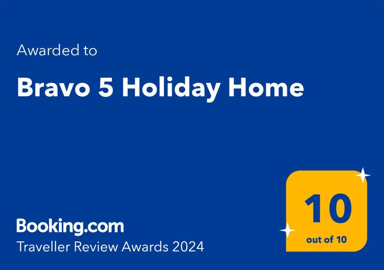Bravo 5 Holiday Home 써니비치 외부 사진